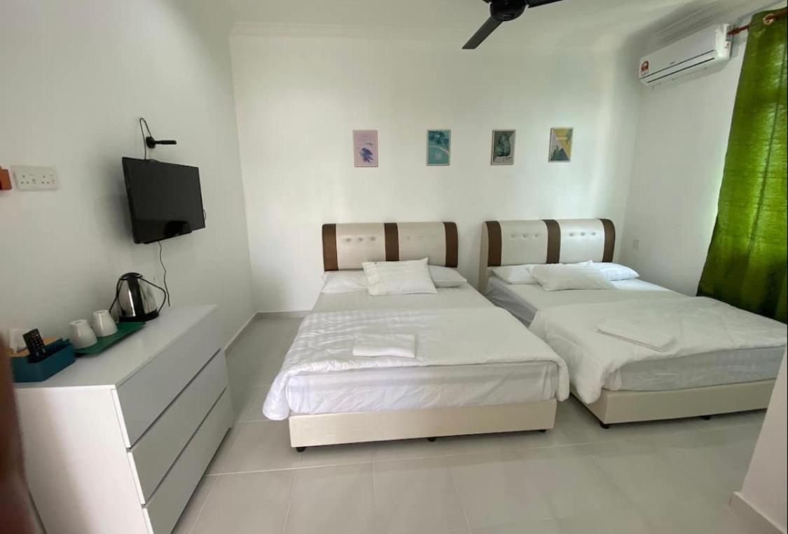 Dsinggahpcb Guest House Kota Bharu Buitenkant foto