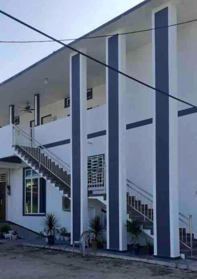 Dsinggahpcb Guest House Kota Bharu Buitenkant foto